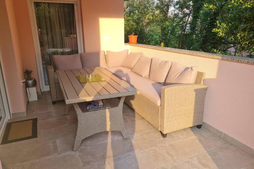 PUY Apartment Zorika Near The Beach מראה חיצוני תמונה